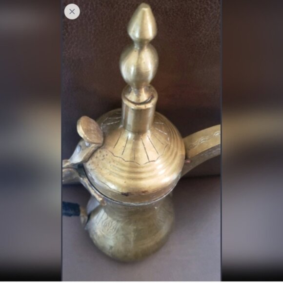 Vintage Dallah Arabic coffee pot - Picture 5 of 7